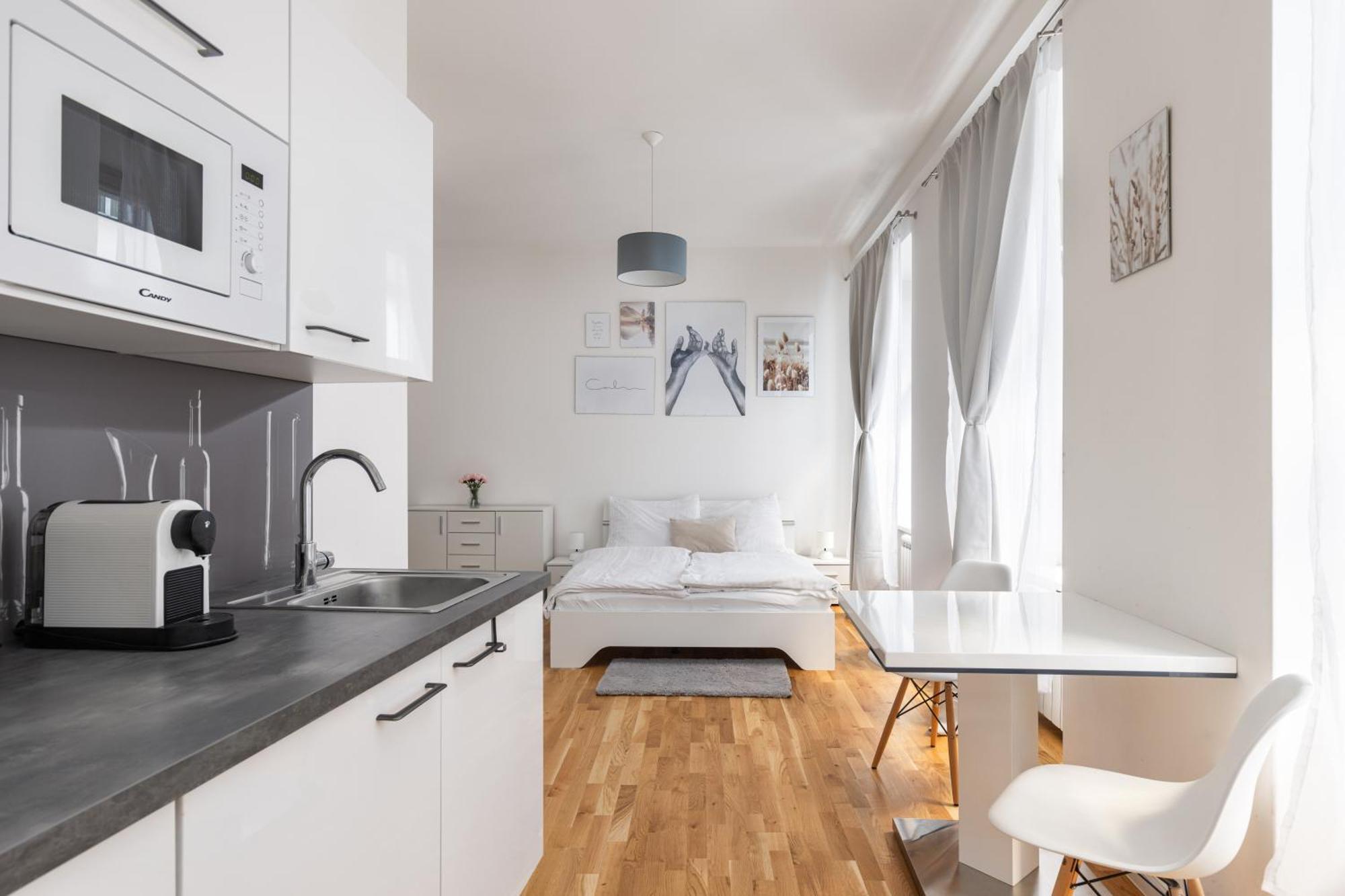 Stay2Gether Beige Nest - Metro Florenc Praga Exterior foto