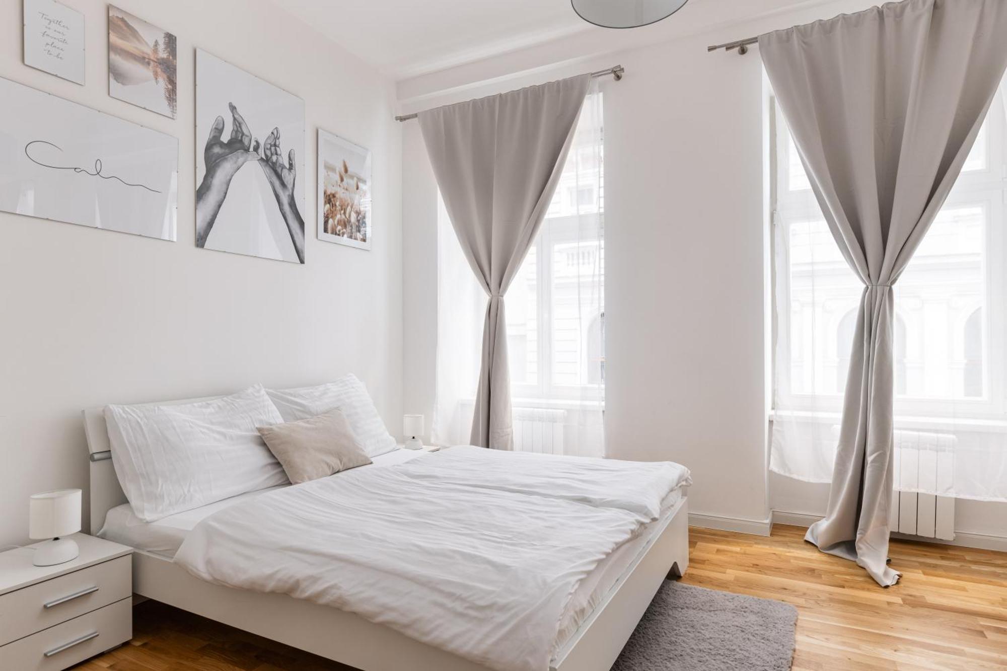 Stay2Gether Beige Nest - Metro Florenc Praga Exterior foto